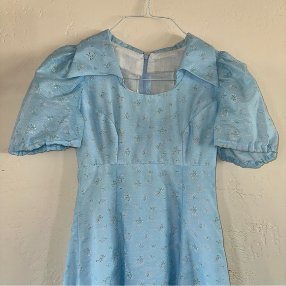 Vintage Cinderella Dress with Princess Sleeves! Handmade Dress - Picture 3 of 8